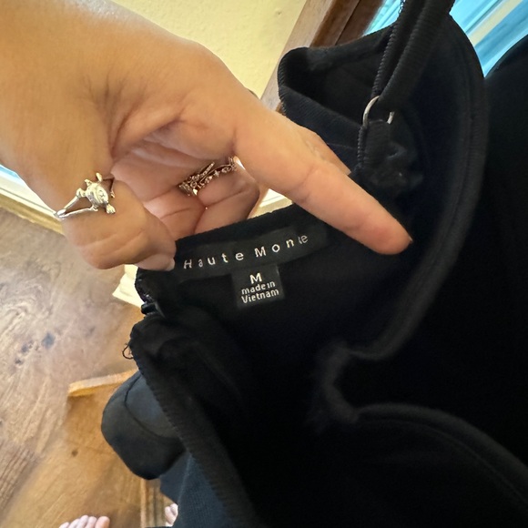 Black bodysuit - Picture 3 of 6